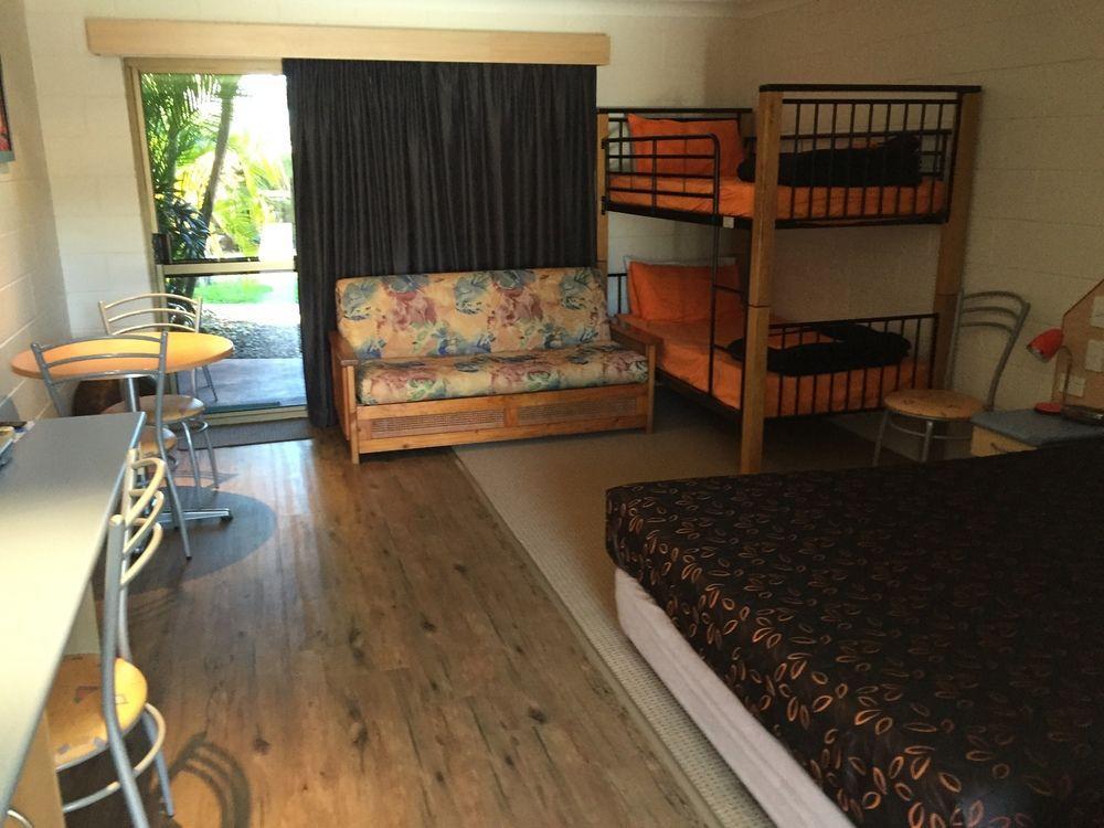 Pialba Motor Inn Харві-Бей Екстер'єр фото