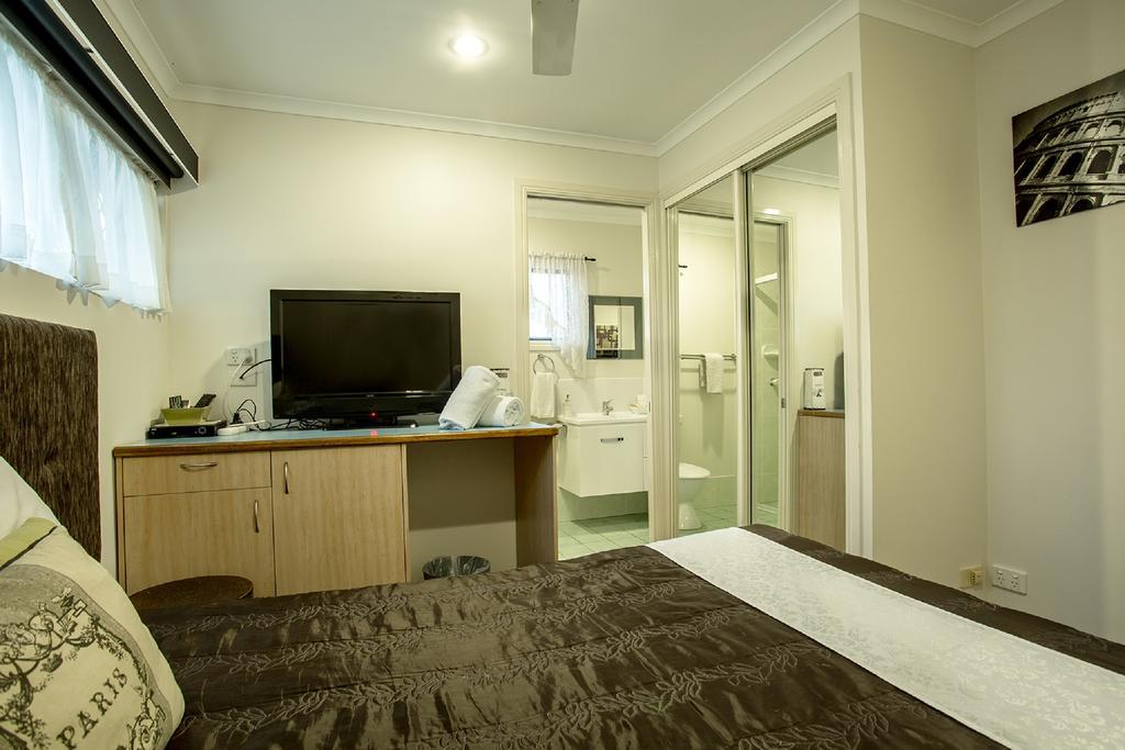 Pialba Motor Inn Харві-Бей Екстер'єр фото